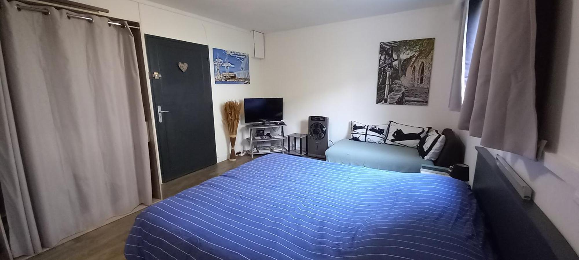 Appartement/studio Dans Petite Calme *